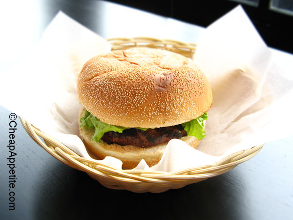 Gastown Vera's Burger Shack: The Vera Burger